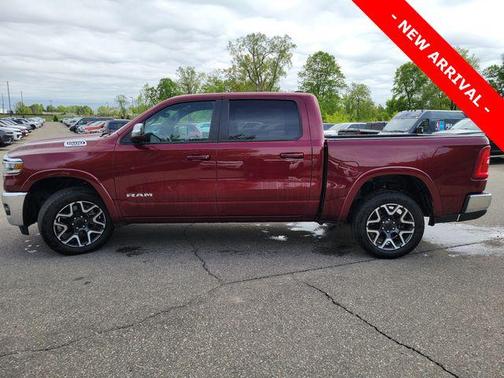 Delmonico Red Pearlcoat 2025 RAM 1500 Laramie