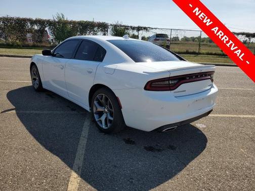 2016 Dodge Charger SXT
