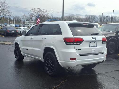2017 Jeep Grand Cherokee Altitude