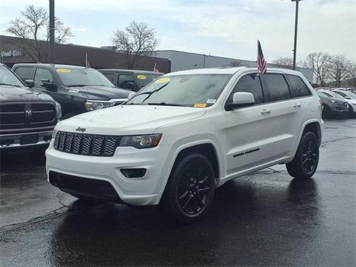 2017 Jeep Grand Cherokee Altitude