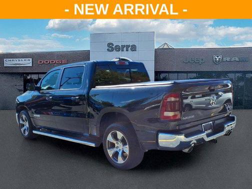 Diamond Black Crystal Pearlcoat 2023 RAM 1500 Laramie