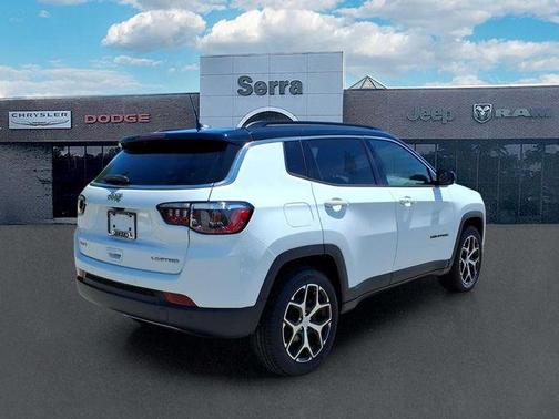 Bright White Clearcoat 2024 Jeep Compass Limited