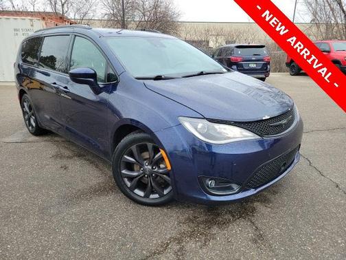 2019 Chrysler Pacifica Touring-L Plus