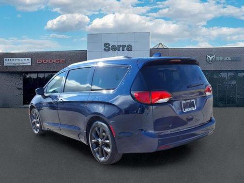 2019 Chrysler Pacifica Touring-L Plus