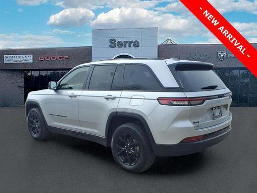 2024 Jeep Grand Cherokee Altitude