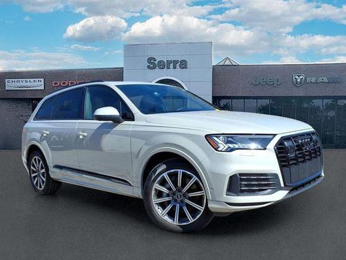 Vicuna Beige Metallic 2023 Audi Q7 45 Premium Plus