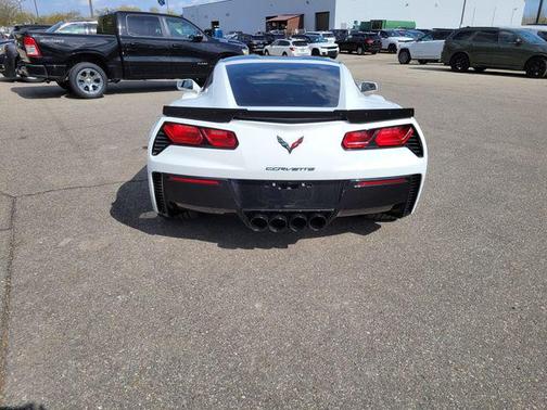 Arctic White 2017 Chevrolet Corvette Grand Sport