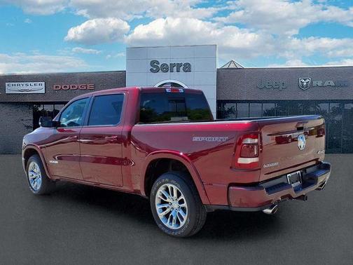 Delmonico Red Pearlcoat 2022 RAM 1500 Laramie