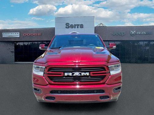 Delmonico Red Pearlcoat 2022 RAM 1500 Laramie