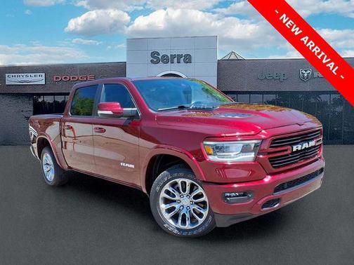 Delmonico Red Pearlcoat 2022 RAM 1500 Laramie