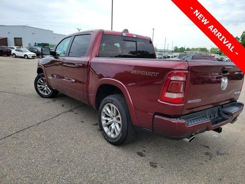 Delmonico Red Pearlcoat 2022 RAM 1500 Laramie