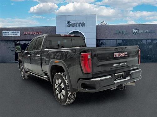 2024 GMC Sierra 2500 Denali