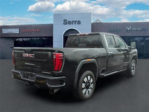 2024 GMC Sierra 2500 Denali