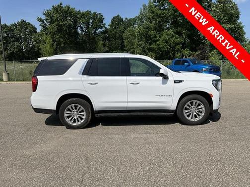 2022 GMC Yukon SLE