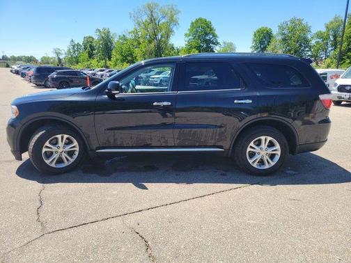Brilliant Black Crystal Pearlcoat 2013 Dodge Durango Crew