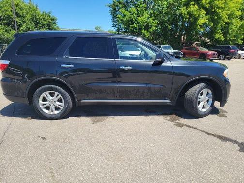 Brilliant Black Crystal Pearlcoat 2013 Dodge Durango Crew