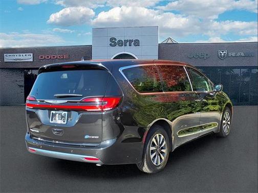 2023 Chrysler Pacifica Hybrid Limited