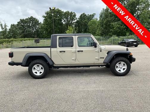 2020 Jeep Gladiator Sport S