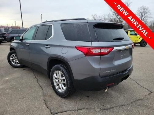 2021 Chevrolet Traverse LT Cloth