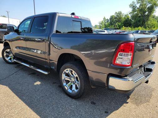 Granite Crystal Metallic Clearcoat 2019 RAM 1500 Big Horn