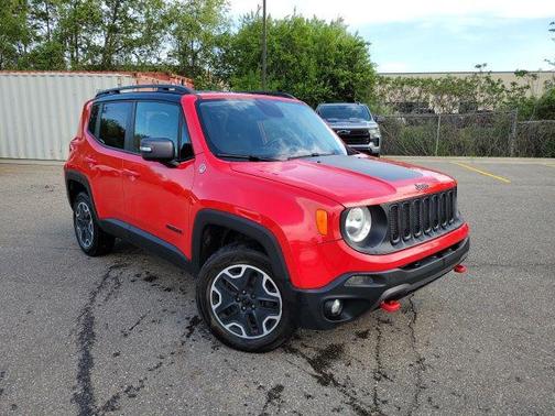 Colorado Red 2016 Jeep Renegade Trailhawk