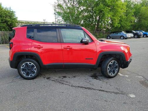 Colorado Red 2016 Jeep Renegade Trailhawk