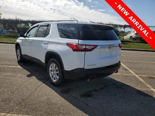2020 Chevrolet Traverse LT Cloth