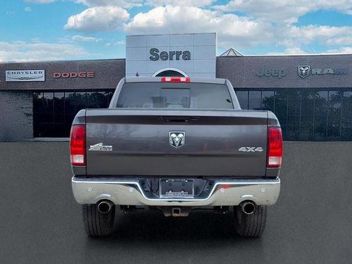 Granite Crystal Metallic Clearcoat 2014 RAM 1500 Big Horn