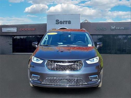 2021 Chrysler Pacifica Touring L