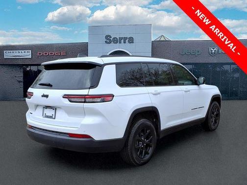 Bright White Clearcoat 2024 Jeep Grand Cherokee L Altitude