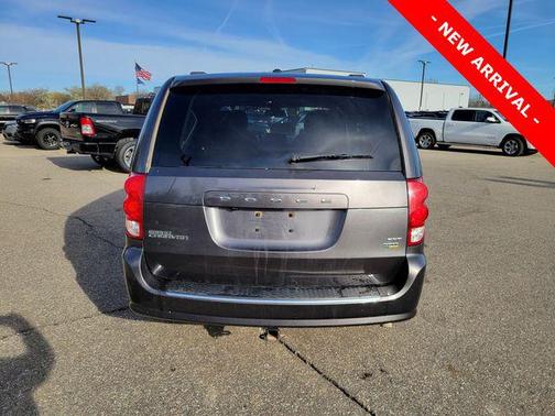 Granite Pearlcoat 2019 Dodge Grand Caravan SXT