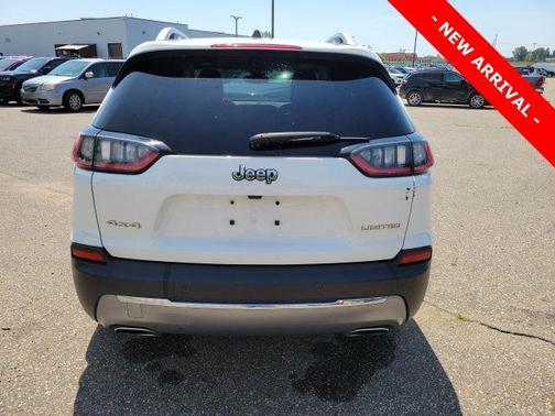 Bright White Clearcoat 2021 Jeep Cherokee Limited
