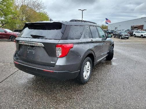 Magnetic Metallic 2020 Ford Explorer XLT