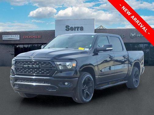 Diamond Black Crystal Pearlcoat 2022 RAM 1500 Big Horn/Lone Star