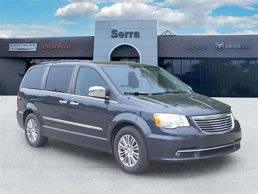 2014 Chrysler Town & Country Touring-L