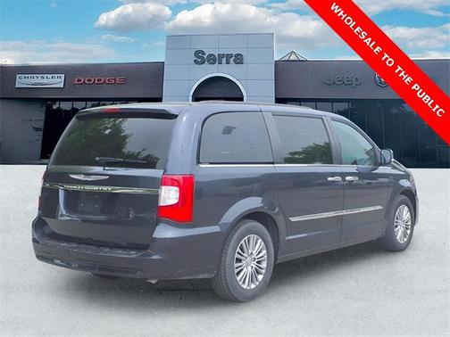 2014 Chrysler Town & Country Touring-L