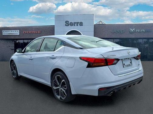 Gray Sky Pearl 2023 Nissan Altima SR Intelligent AWD