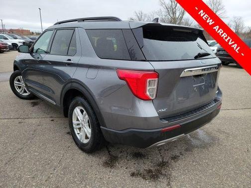 Carbonized Gray Metallic 2021 Ford Explorer XLT