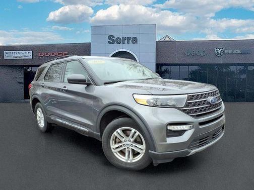 Carbonized Gray Metallic 2021 Ford Explorer XLT