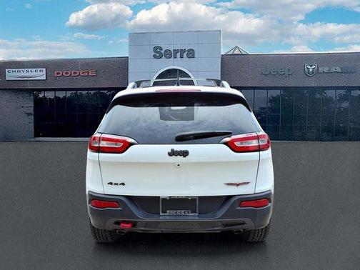 Bright White Clearcoat 2015 Jeep Cherokee Trailhawk
