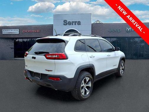Bright White Clearcoat 2015 Jeep Cherokee Trailhawk
