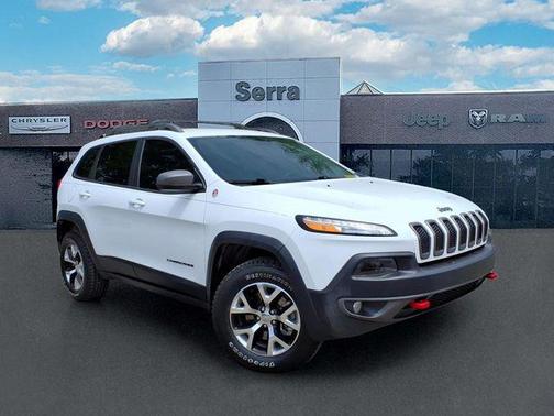 Bright White Clearcoat 2015 Jeep Cherokee Trailhawk