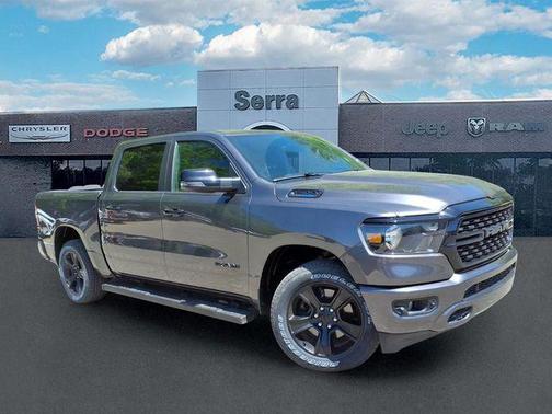Granite Crystal Metallic Clearcoat 2024 RAM 1500 Big Horn/Lone Star