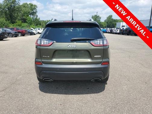 2021 Jeep Cherokee Latitude Lux