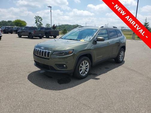 2021 Jeep Cherokee Latitude Lux