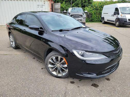Black Clearcoat 2015 Chrysler 200 S