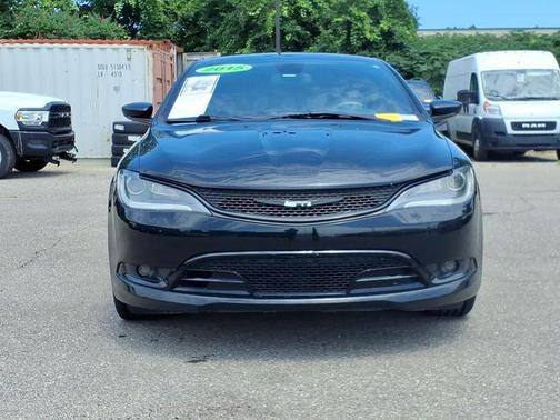 Black Clearcoat 2015 Chrysler 200 S