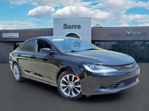 Black Clearcoat 2015 Chrysler 200 S