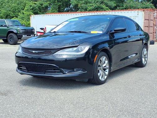 Black Clearcoat 2015 Chrysler 200 S