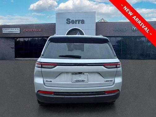 Silver Zynith 2023 Jeep Grand Cherokee Limited